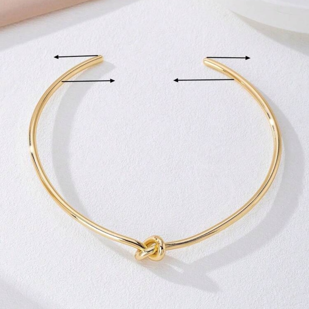 New! Anthropologie Shashi Fischer Gold Knot Cuff Necklace (3020) NWOT - Picture 2 of 2